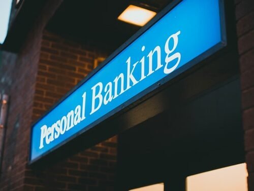 Los bancos deben adaptarse a la volatilidad y a los cambios económicos