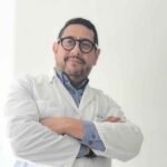 VINICIO VILLALOBOS ORTEGA PUBLICA ‘VIOLENCIA EN LA ESTRUCTURA HOSPITALARIA. ¿COSTUMBRE, NECESIDAD O SILENCIOS CÓMPLICES?’, UNA REFLEXIÓN CRÍTICA DESDE TRES DÉCADAS DE PRÁCTICA CLÍNICA